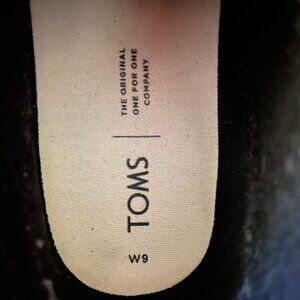 Toms Slip On Sneaker